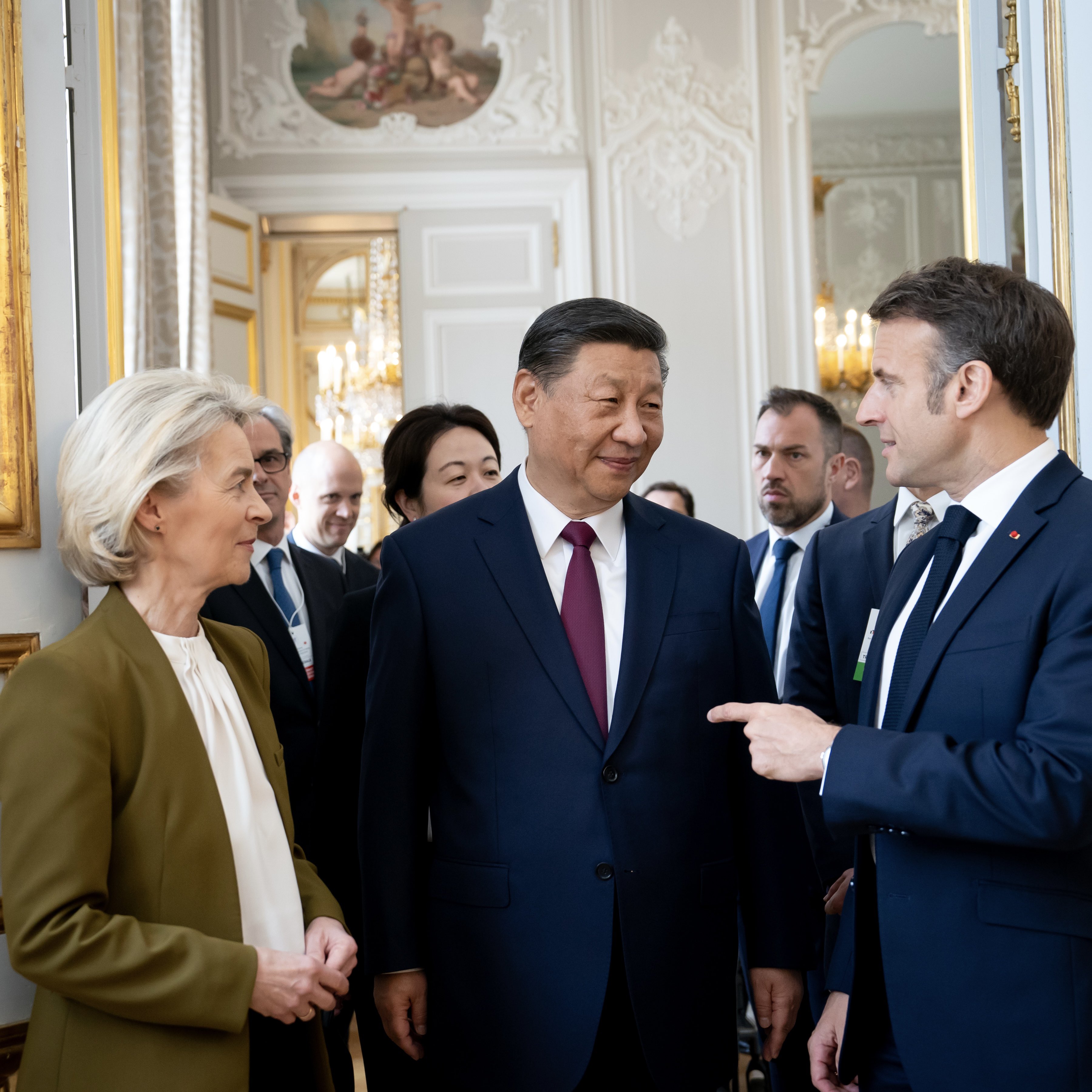 Ursula von der Leyen, Emmanuel Macron et Xi Jinping © Compte X officiel d'Emmanuel Macron