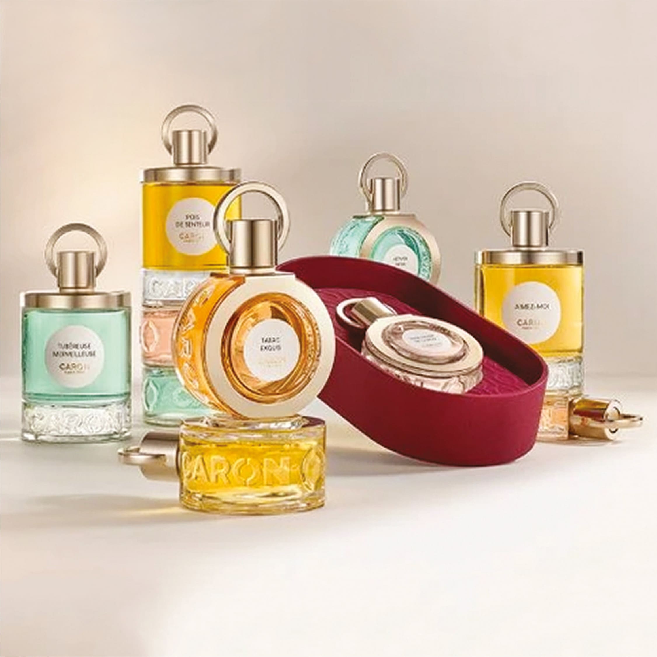 Les parfums Caron redessinés par Alnoor