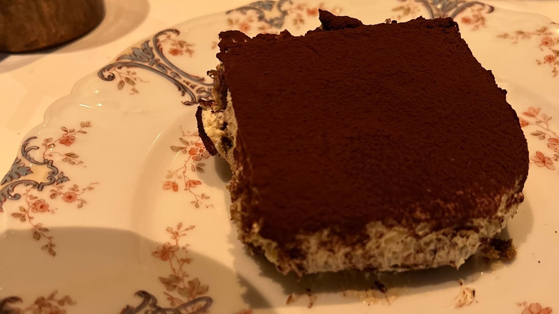 Ce n'est pas l'original, mais ce tiramisu coquin traînait dans mon téléphone.