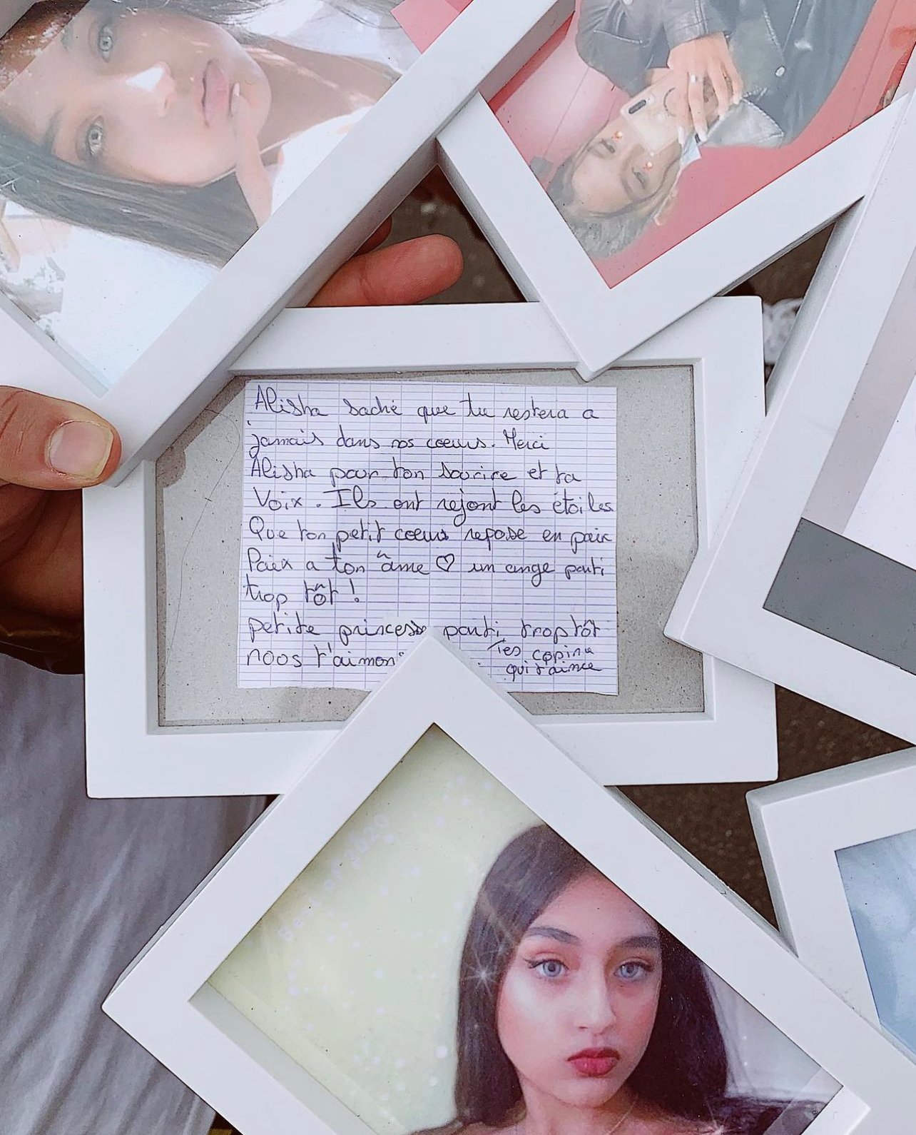 Photo prise à la marche blanche en hommage à Alisha le 14 mars 2021.