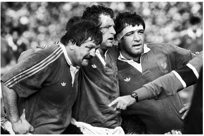 Jean-Pierre Garuet, Daniel Dubroca et Pascal Ondarts - Première ligne du XV de France lors de la Finale contre la NZ en 1987 - Attitude rugby