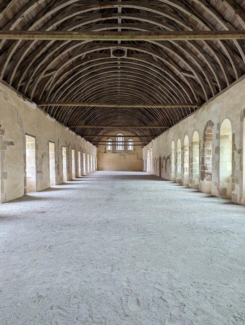 La « chambre ». C’est super beau aussi mais sachez qu’ils dormaient là sur des paillasses à même le sol.