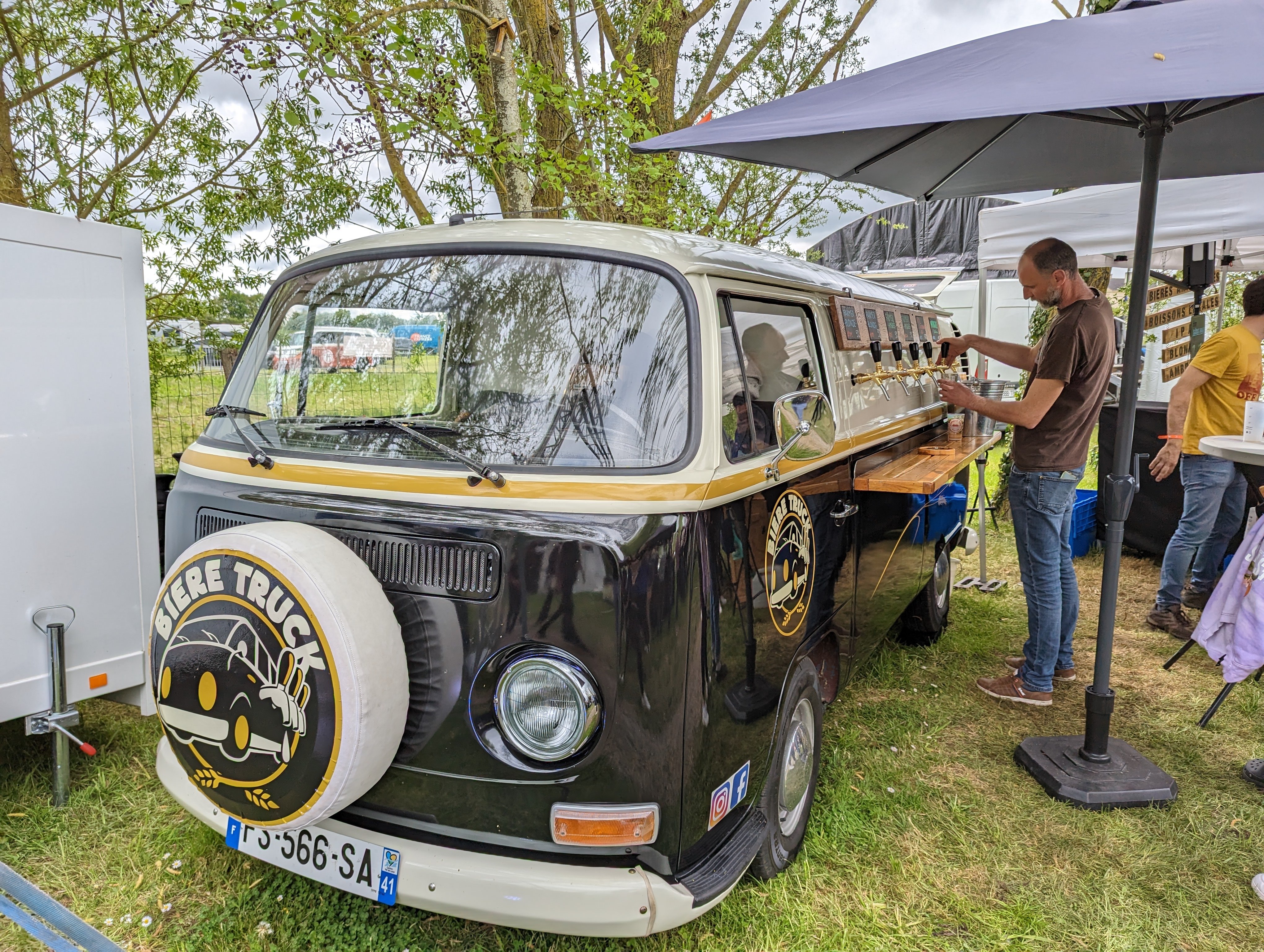 Une tireuse à bière mobile, la classe à Dallas.