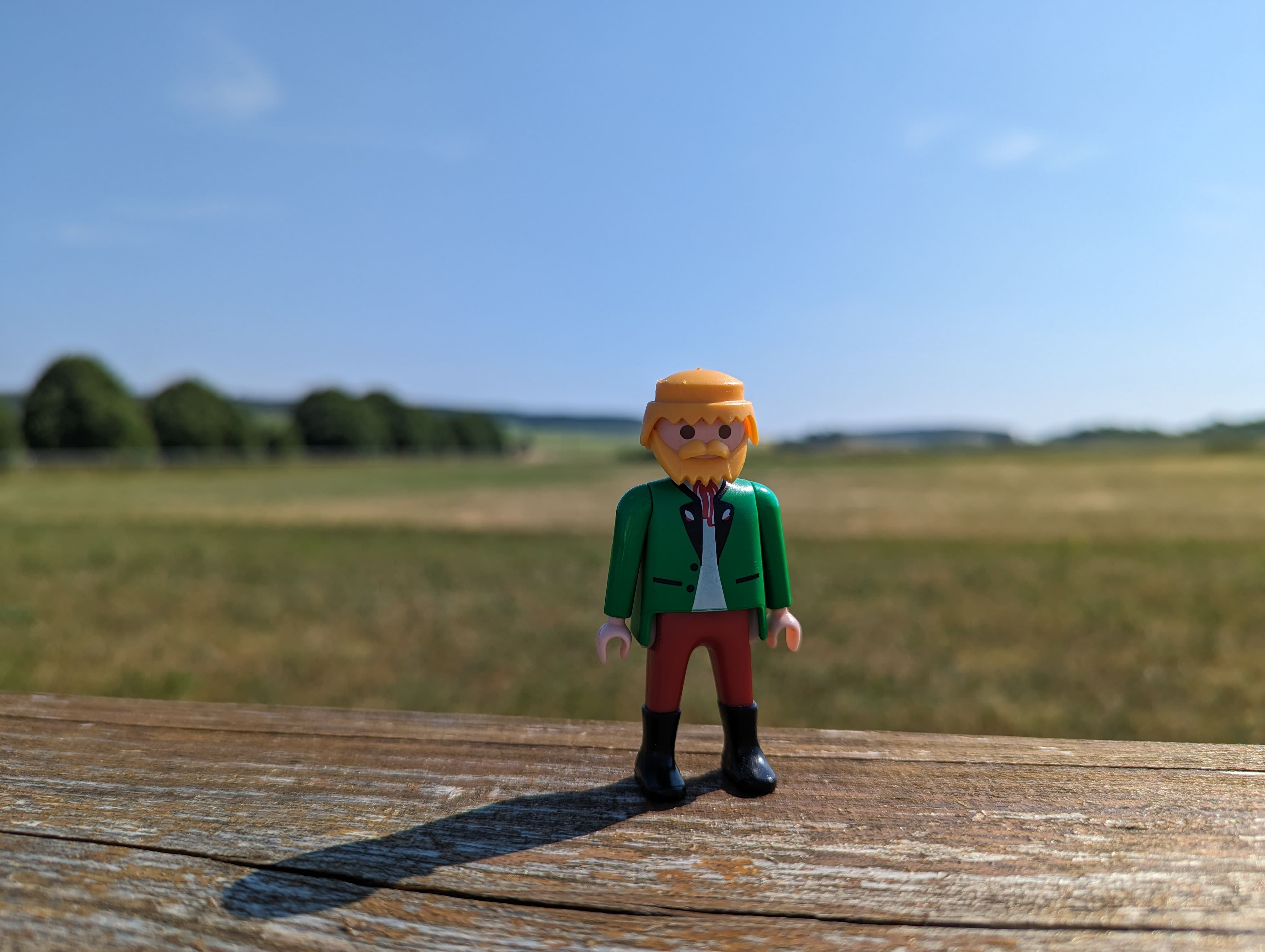 Hubrecht, le playmobil d'origine allemande qui veille sur ma conduite