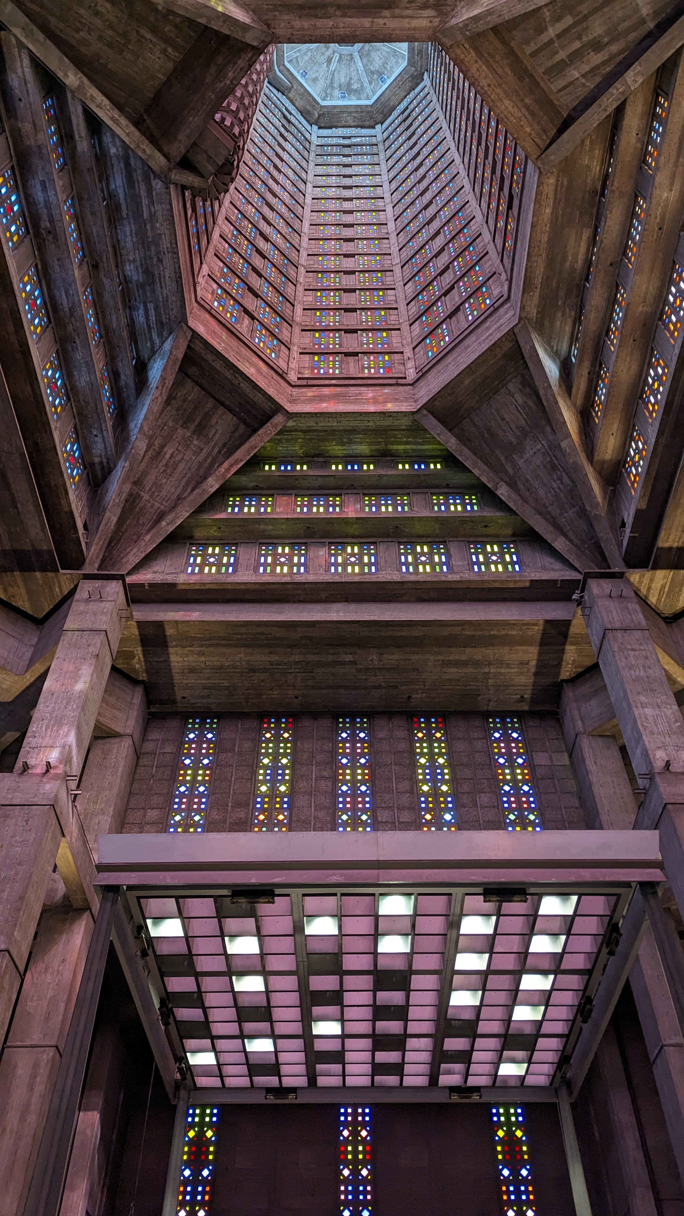 Le mastodonte de béton