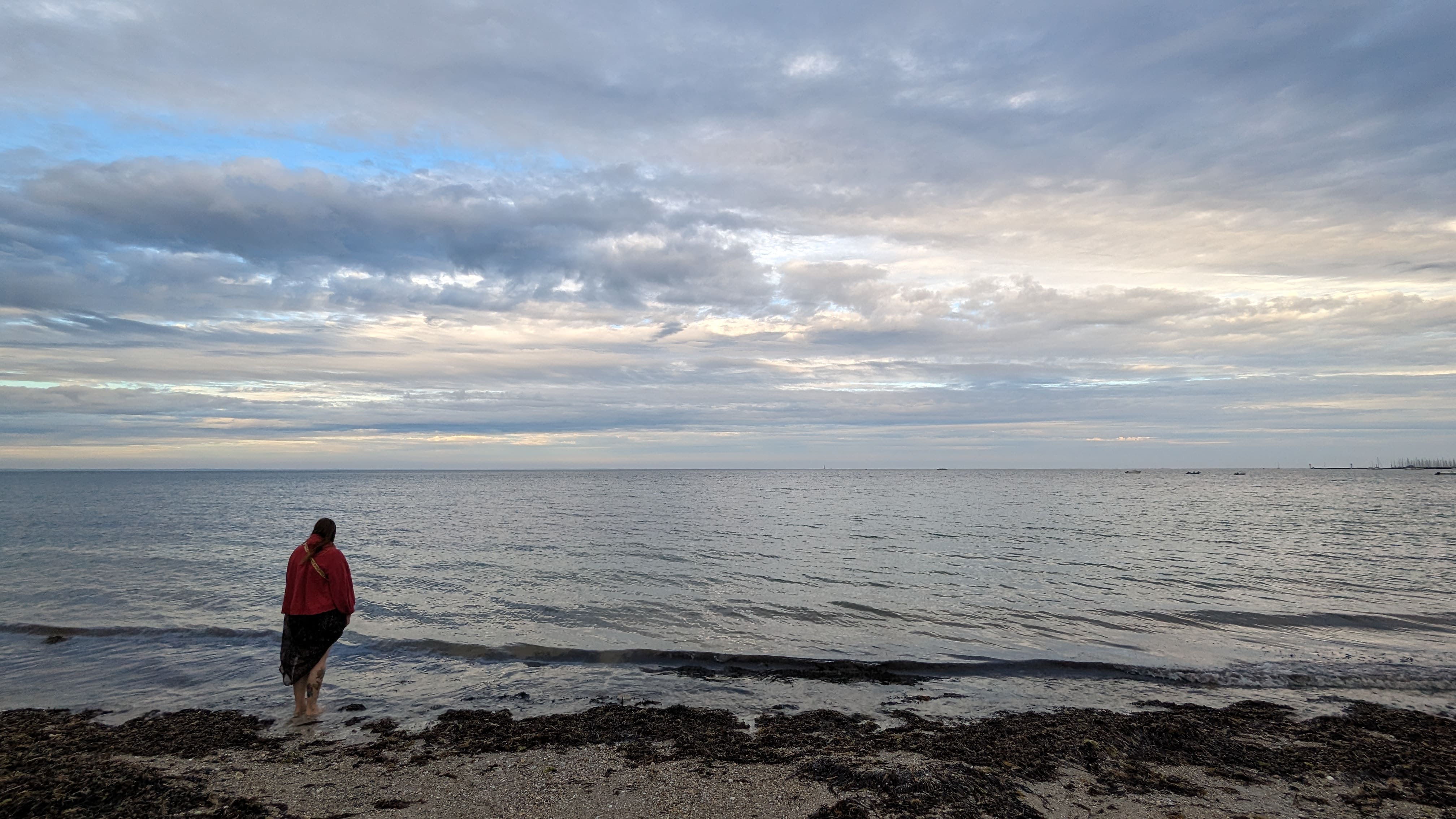Les pieds dans l'eau (et l'océan est plat)