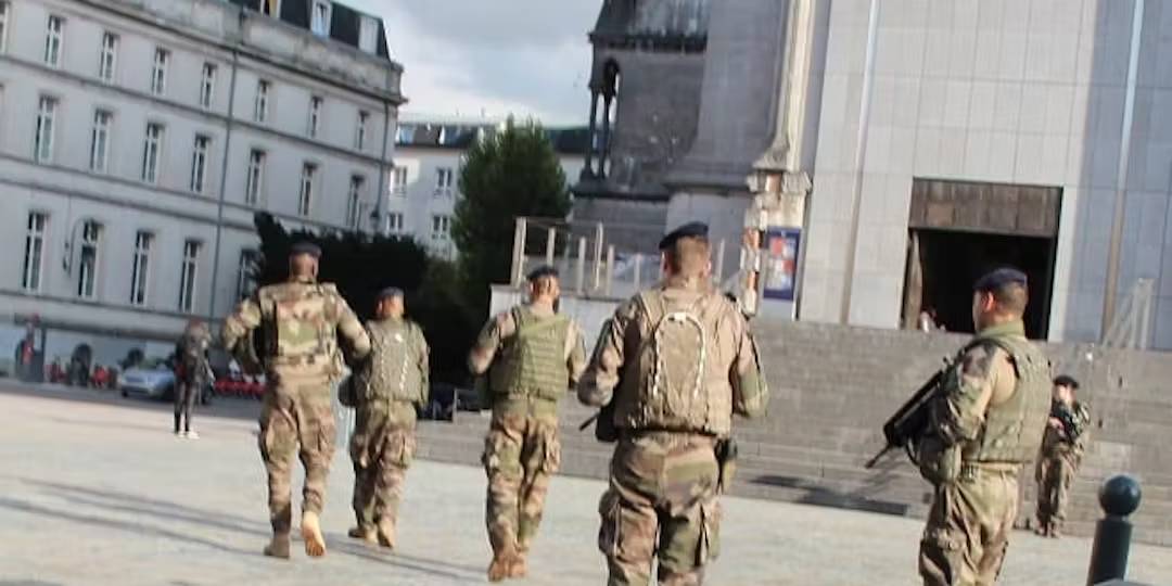 5000 militaires viendront camper sur la pelouse de Reuilly (bois de Vincennes, 75012-Paris), pendant la durée des Jeux