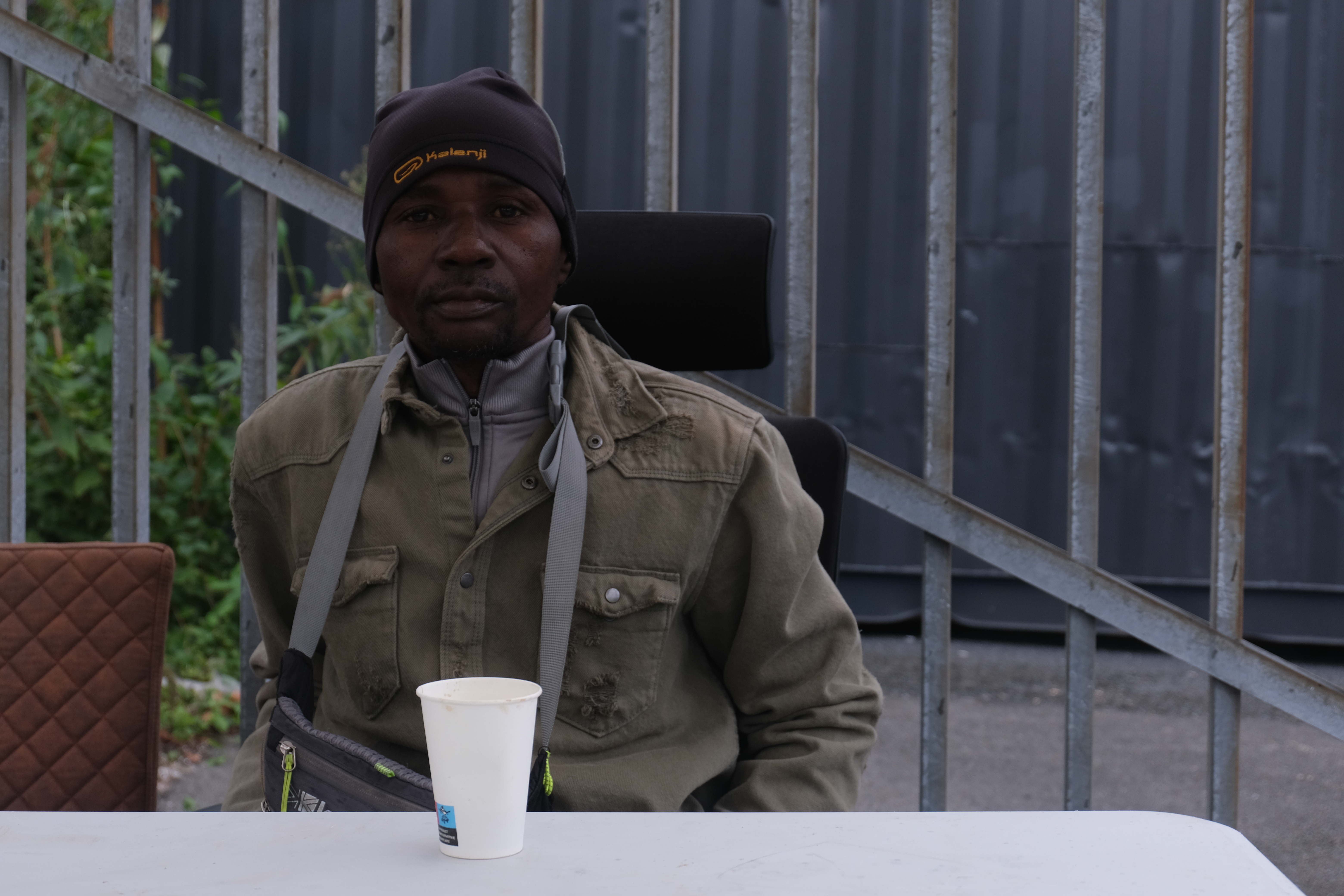 Ibrahim est en France depuis 4 ans, dont 9 mois à Emmaüs. "Il faut une régularisation, on ne fait rien en Europe sans les papiers." Ph. G.S.