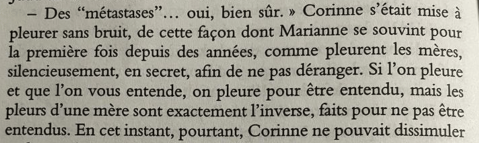 Les mères pleurent en secret, afin de ne pas déranger. C'est vrai.