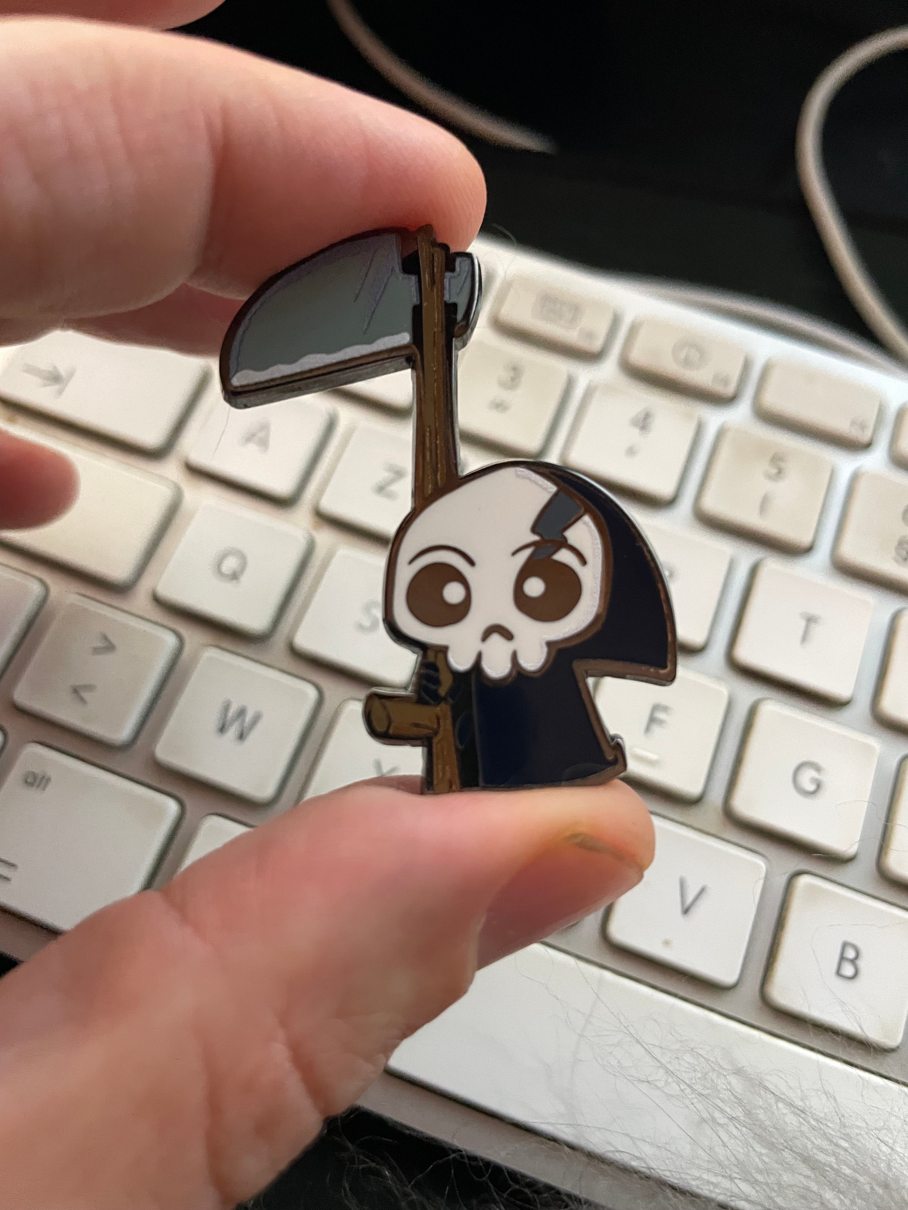 Oui y a des poils en bas à droite