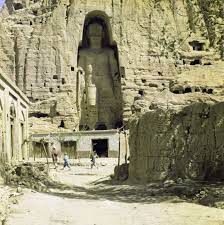 Les Bouddha de Bamyan, une merveille classée par l'Unesco au patrimoine mondial et qui furent détruits par les talibans en 2001
