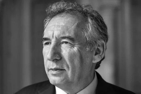 On raconte qu’il était suivi en permanence par un individu singulier qui passait son temps à répéter «&nbsp;la dette, la deeeeeeeette&nbsp;!&nbsp;»