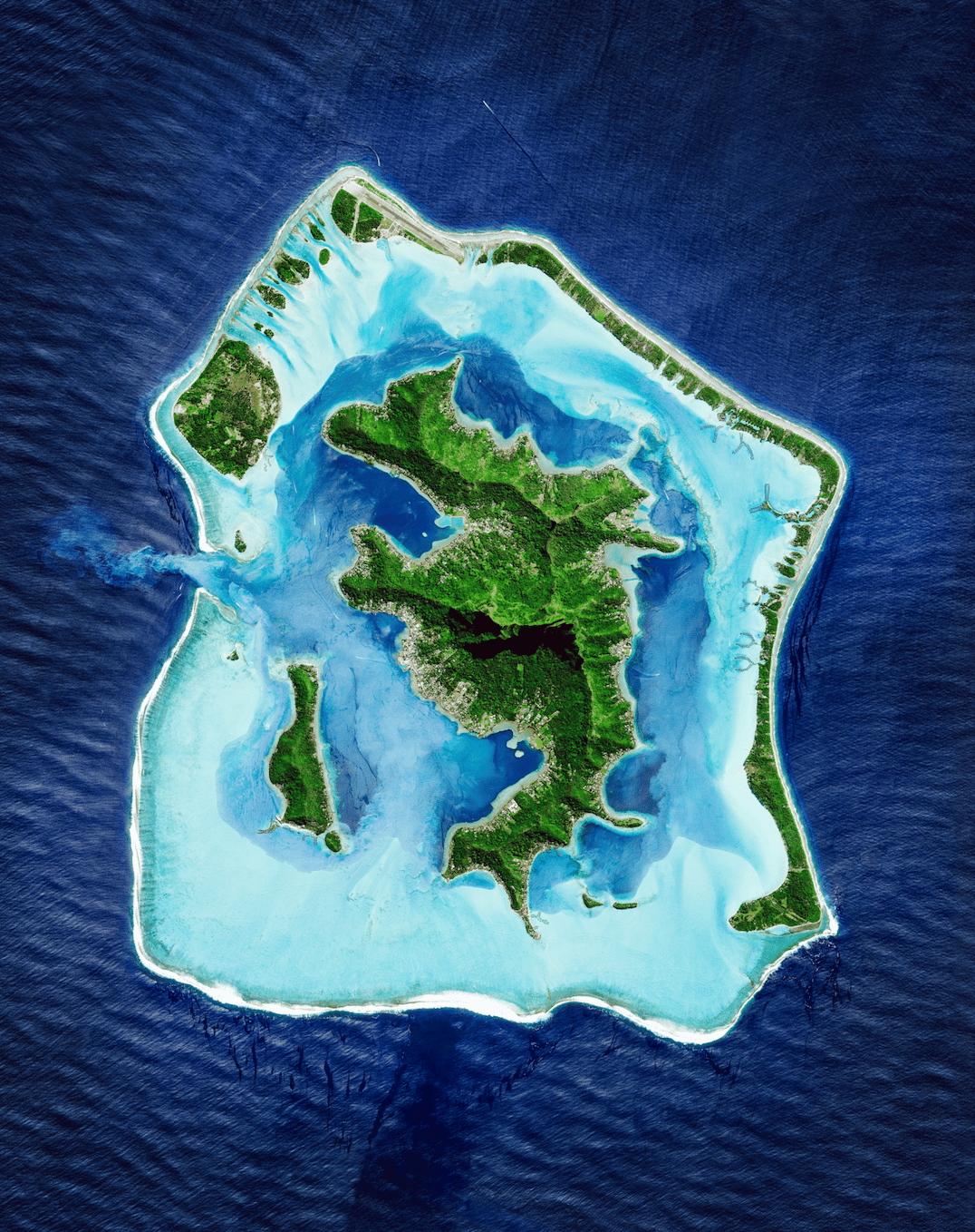 Bora Bora - Géoconscience / OVERVIEW (@dailyoverview) - © MAXAR
