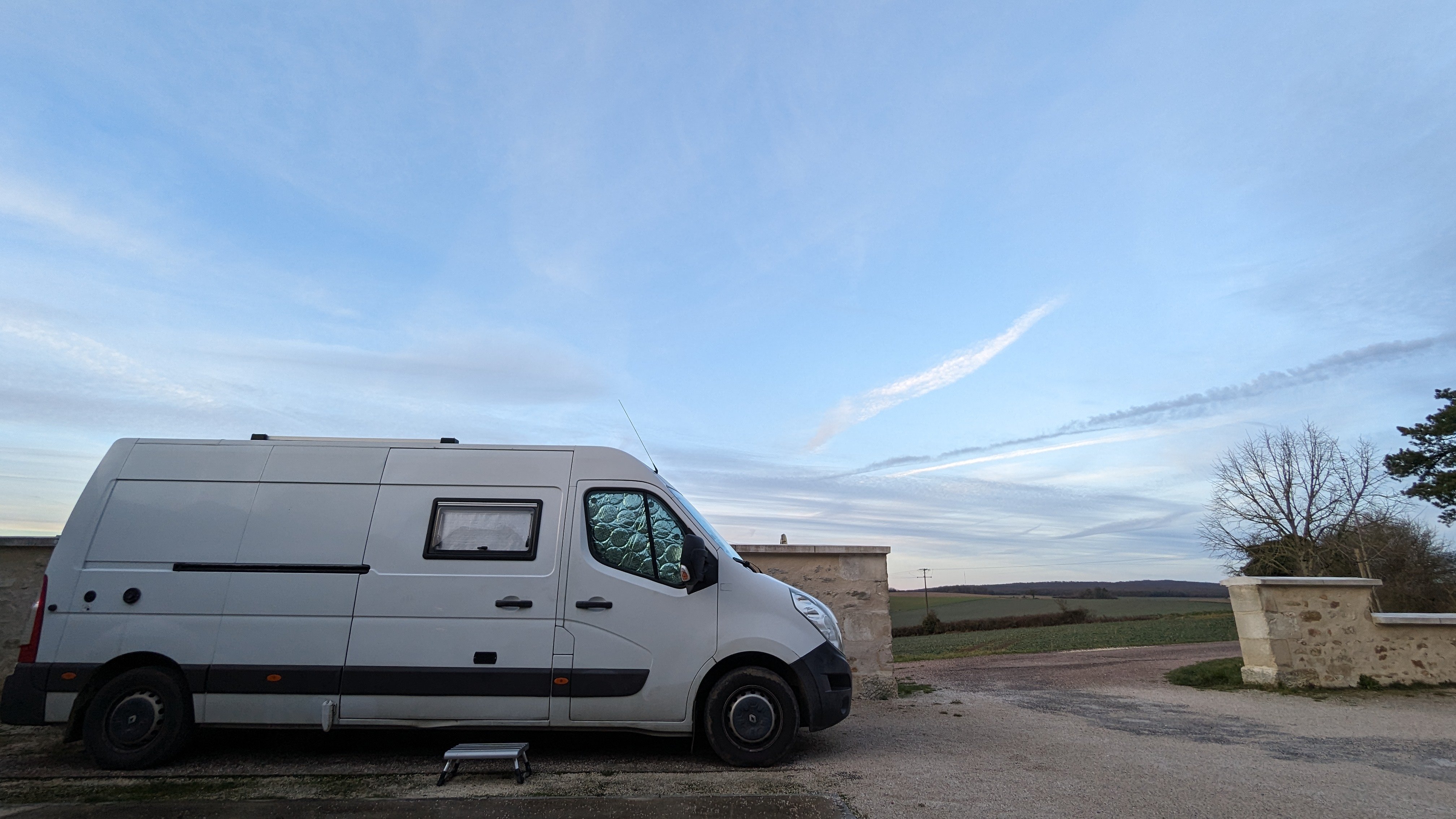 1er spot de la reprise du voyage : l'enjeu sera d'en trouver où l'eau n'est pas en hivernage !