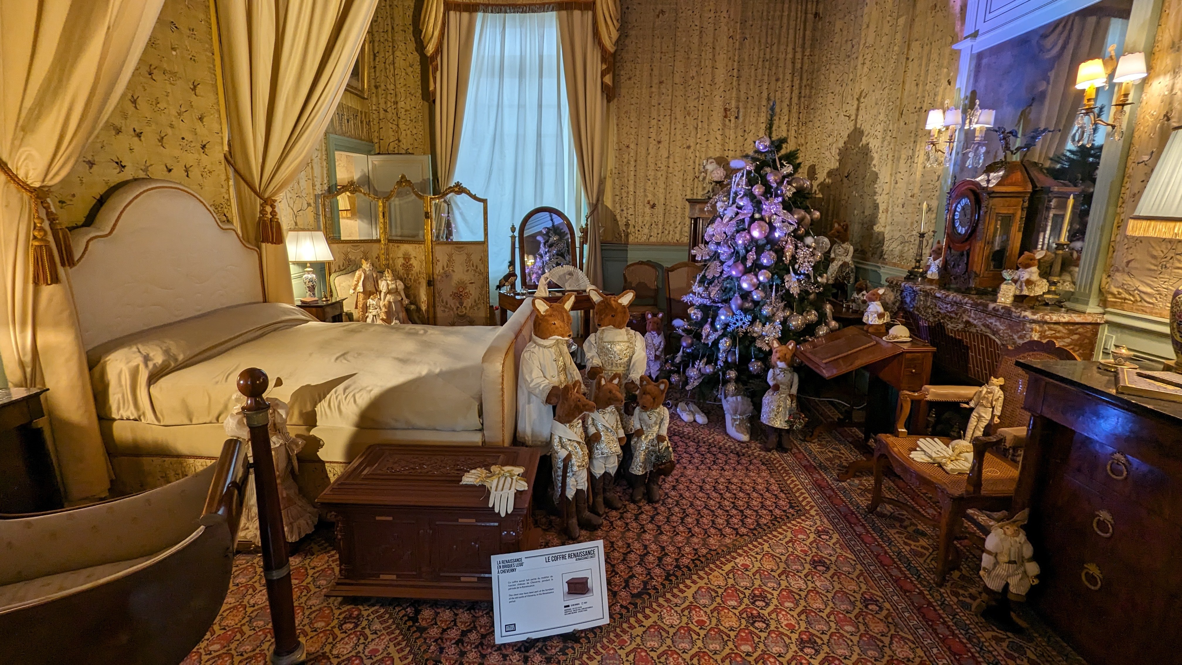 Pourquoiiiiiii ? Je sais même plus où regarder, ça dégueule de partout !