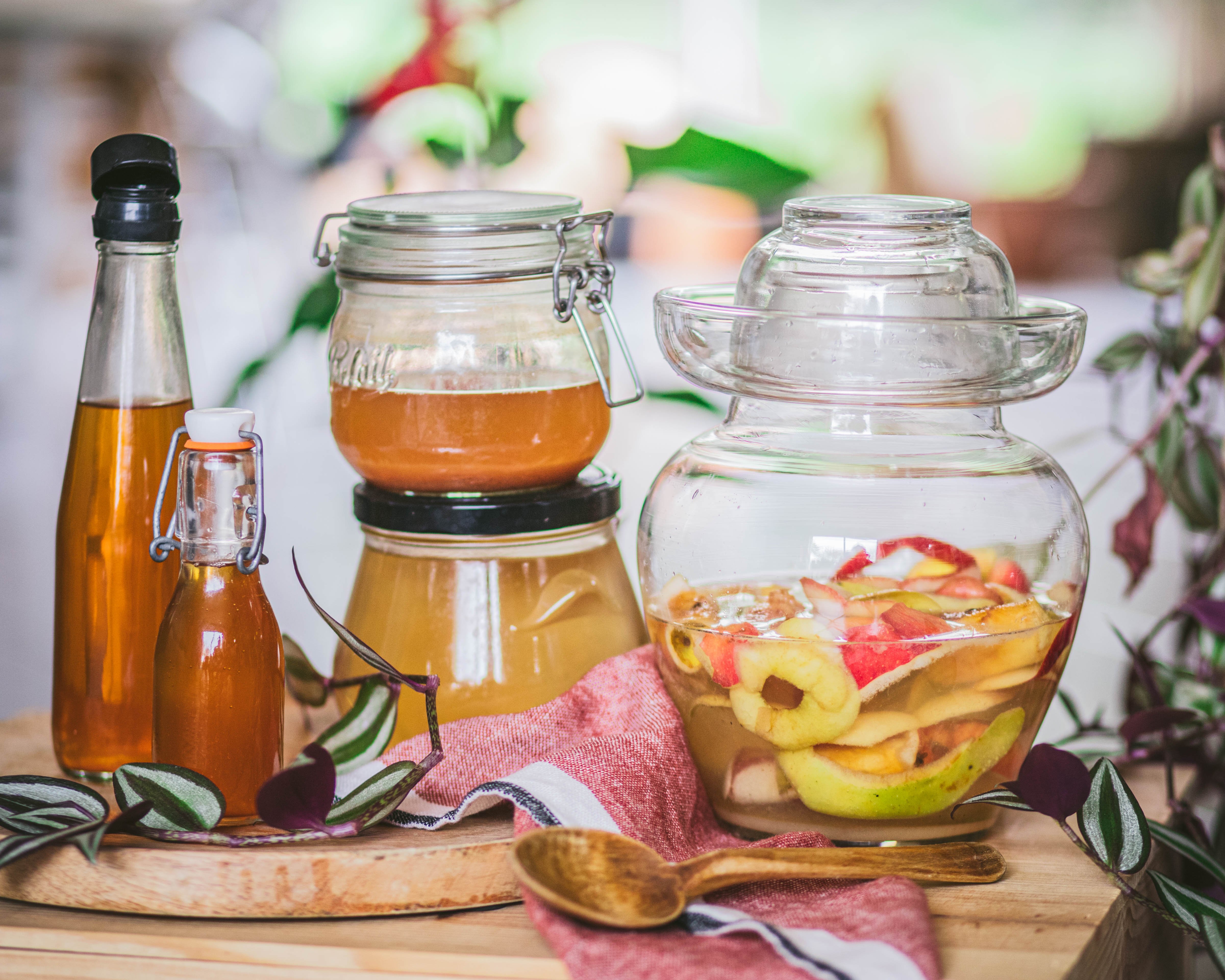 Nos vinaigres à des stades différentes de la fabrication