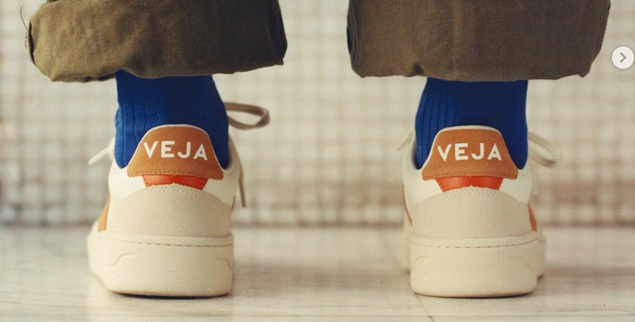 Compatibles même avec des chaussettes bleues // © Veja 