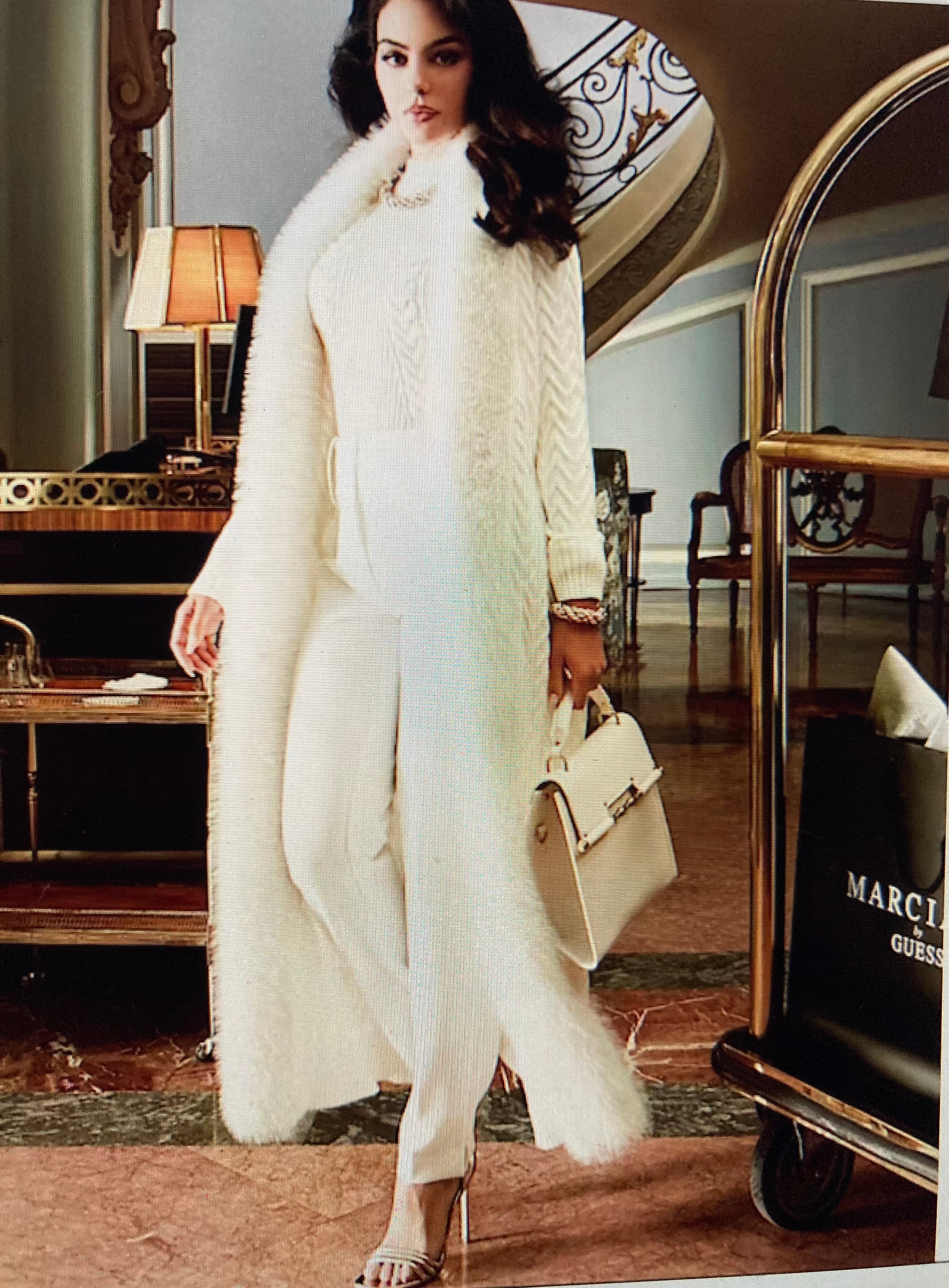 Total look blanc... Il faut oser.. 