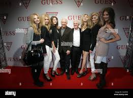 Les frères Marciano ont blanchi, pas leurs mannequins !