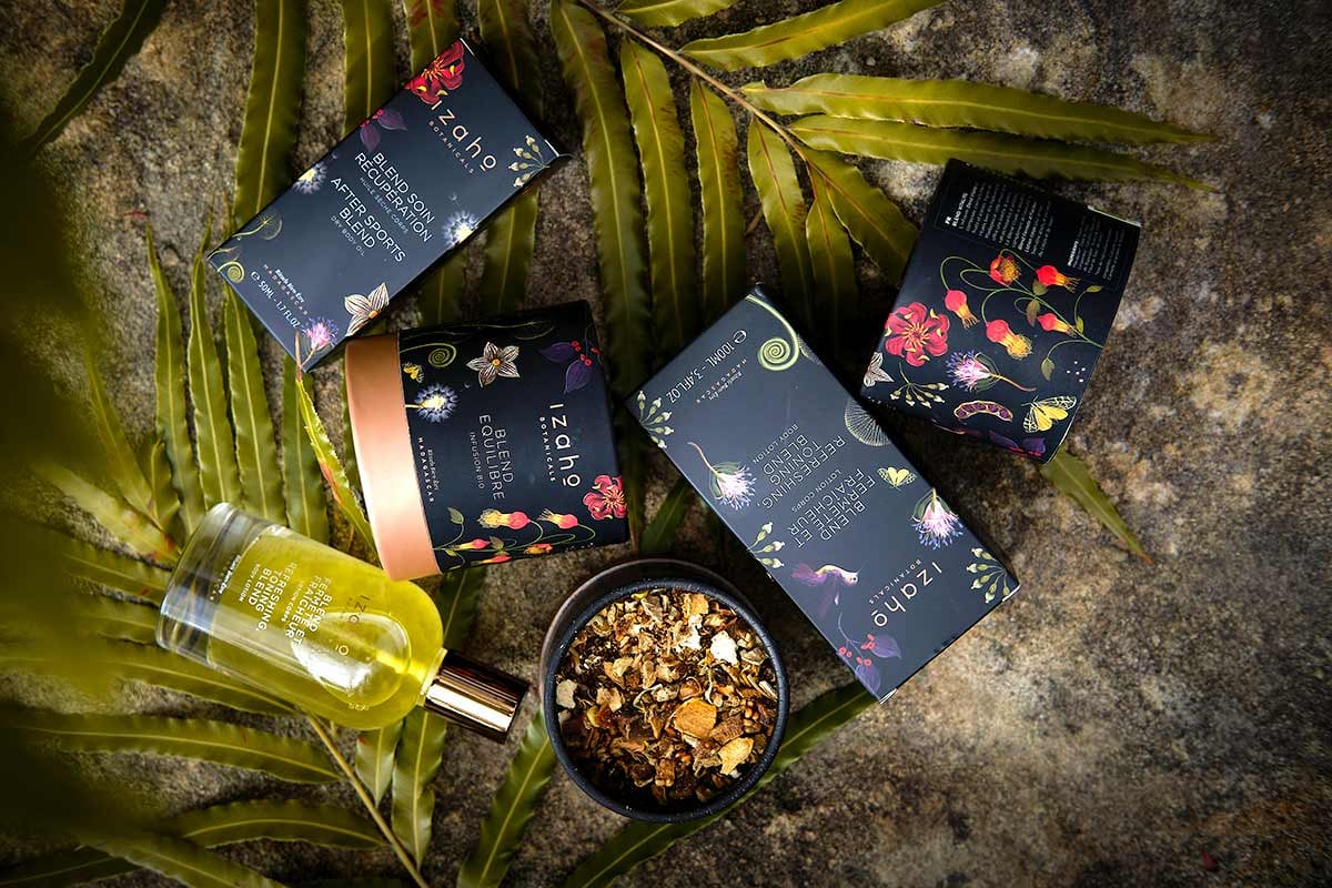 Les blends qui font du bien dedans et dehors d'Izaho Botanicals © DR
