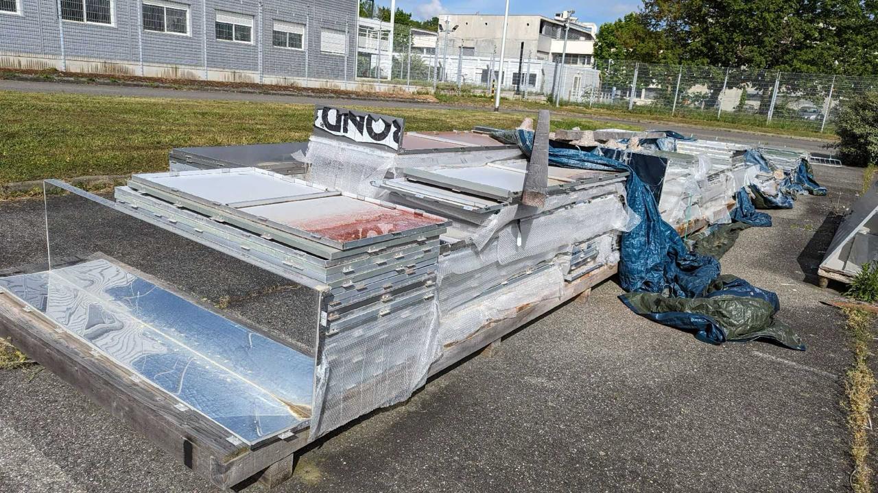Les pièces de la "vitrine inoubliable" de la France sont entreposées dans un campus toulousain. 