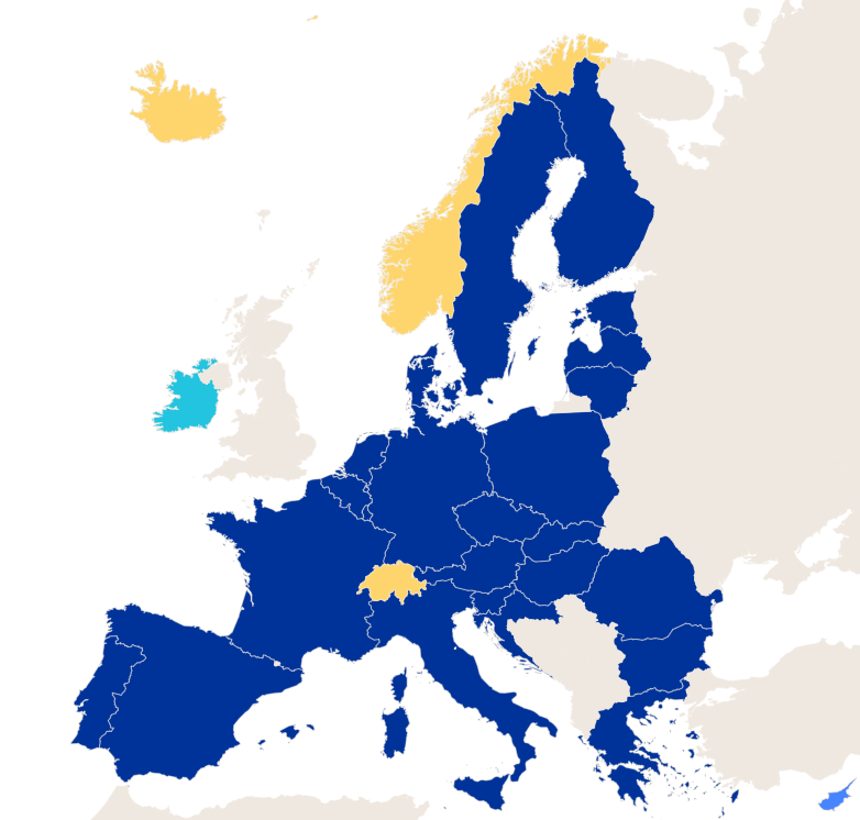 Plusieurs pays non-membres de l'UE sont membres à part entière de l'espace Schengen (en jaune). L'Irlande et Chypre n'appliquent pas l'ensemble des règles (c) Conseil de l'UE