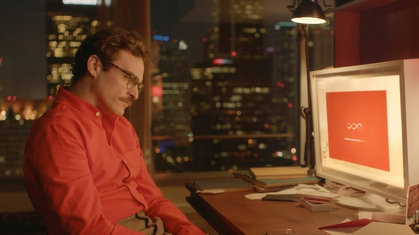 Joaquin Phoenix et sa béquille émotionnelle dans Her (dir. Spike Jonze, 2013)