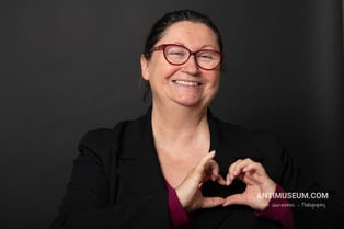 Martine Le Jossec ta passeuse de bonnes nouvelles du vendredi - Photo de Yann Gourvennec