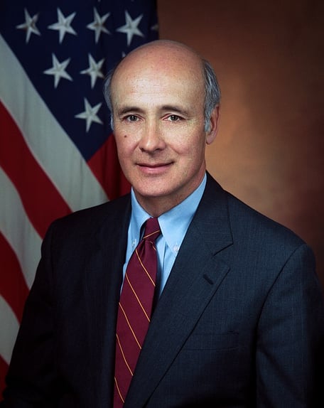 Joseph Nye. Analyste et théoricien des relations internationales. Professeur émérite à l'Université Harvard.