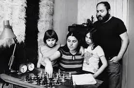 László, Susan, Sofia et Judit Polgár