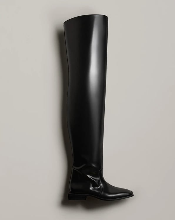 The Flat Rim Magnum Cuissarde 6 000 €