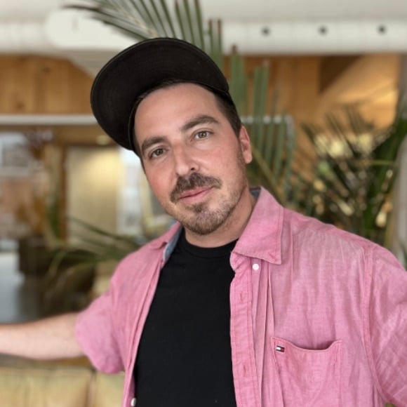 Mickey.B.Rishwain - source - Pan M 360