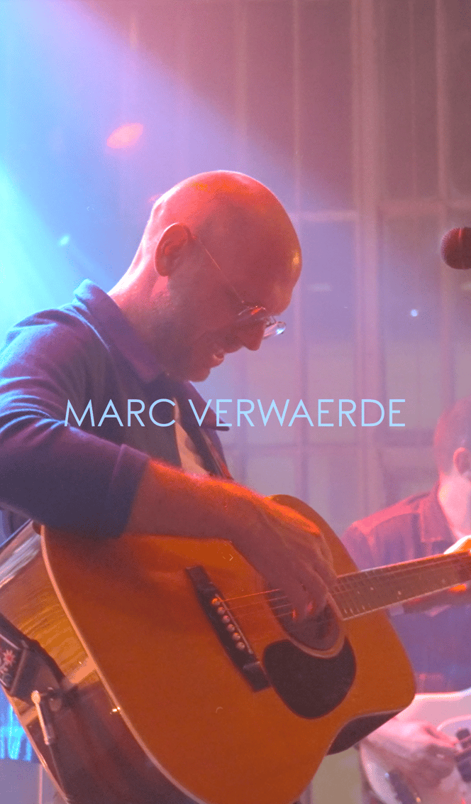Extraits du concert - sur fond de "Release me", chanson inédite