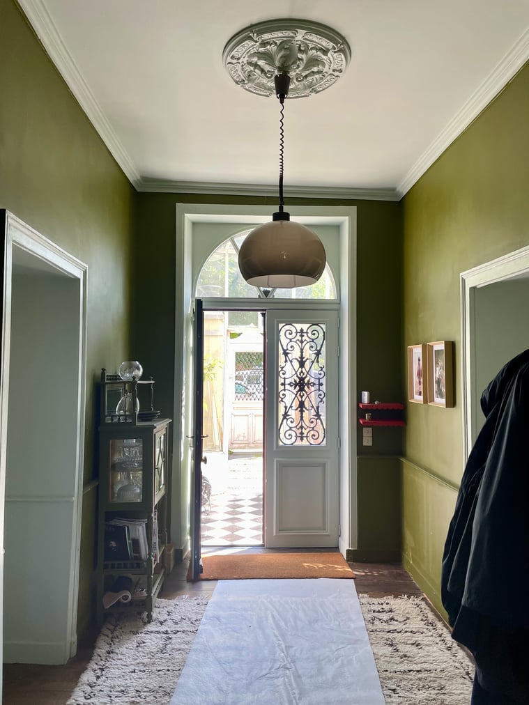 Entrez, je vous en prie