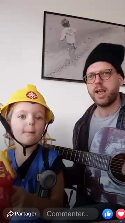 Avec Sam le Pompier en guest star, nous chantions "Pattes Patrouille"