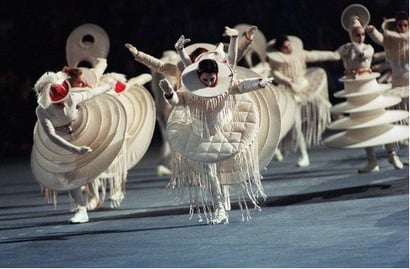 &nbsp;Cérémonie d’ouverture des Jeux Olympiques d’Albertville en 1992&nbsp;(France info culture,&nbsp;DAVID AKE / AFP)