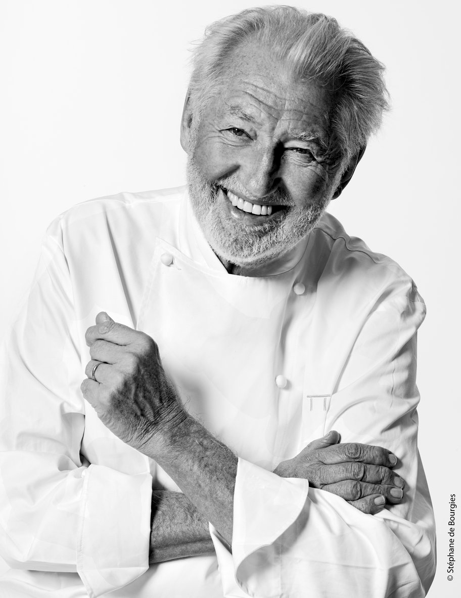 Pierre Gagnaire, 12 étoiles, 13 restaurants dans le monde entier.     