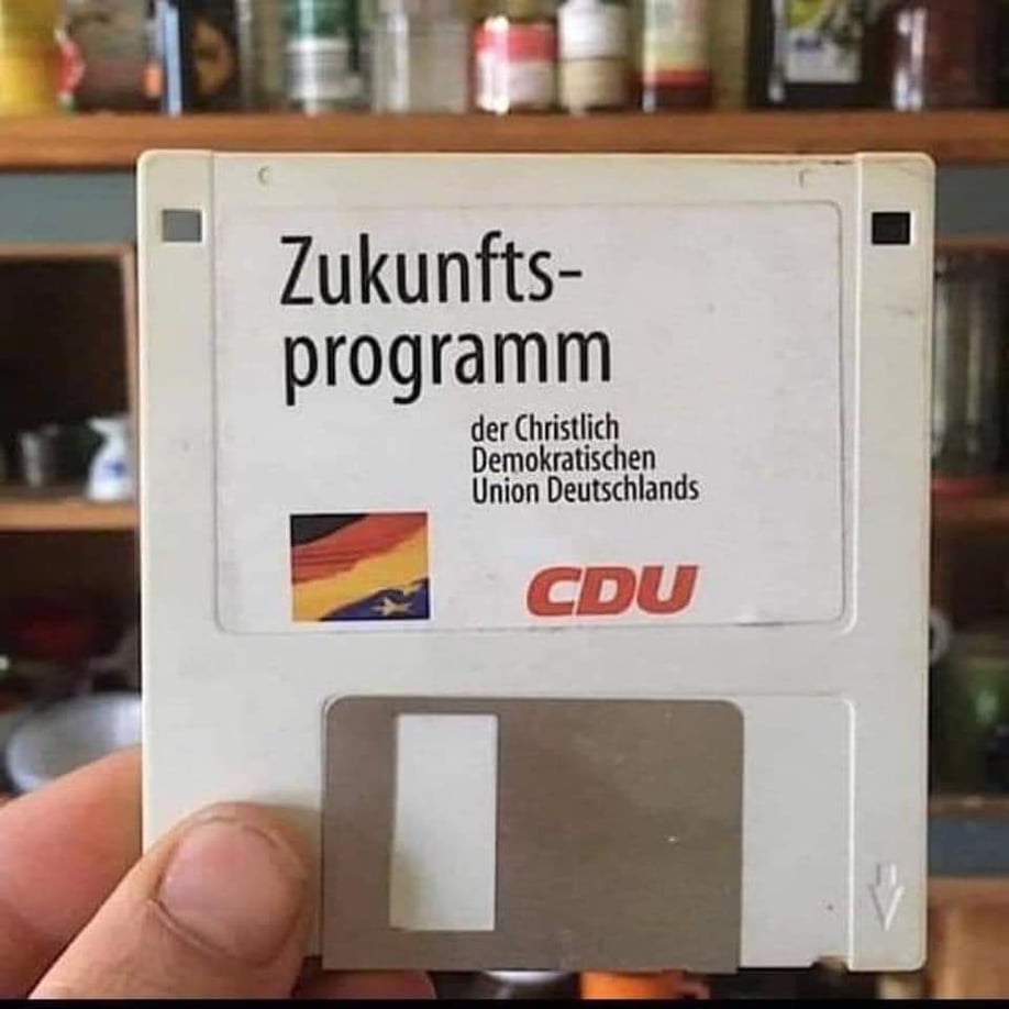 un pic sarcastique sur le net avec le programme de la CDU pour l'avenir sur une disquette