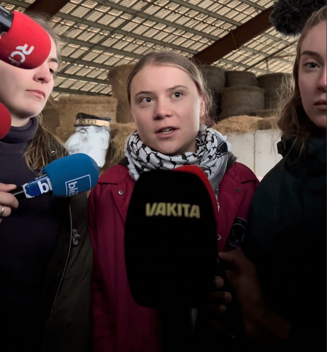 Greta Thunberg lors de la conférence de presse samedi dernier, dans le Tarn. (photo Vakita)