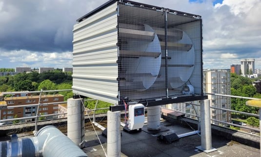  Une WindBox sur l’immeuble Capricorne à Rouen. Crédit photo : Wind My Roof
