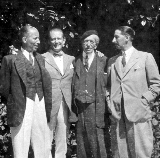 Alfred Cartier et ses trois fils Pierre, Louis et Jacques (de gauche à droite)