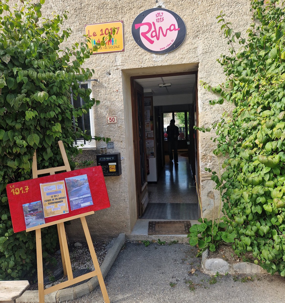 Espace de vie sociale radiophonique, Luc-en-Diois
