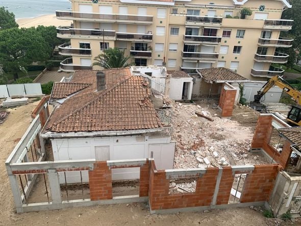 Chantier de démolition de la villa Salesse. © ASSA (association de sauvegarde du site d’Arcachon)