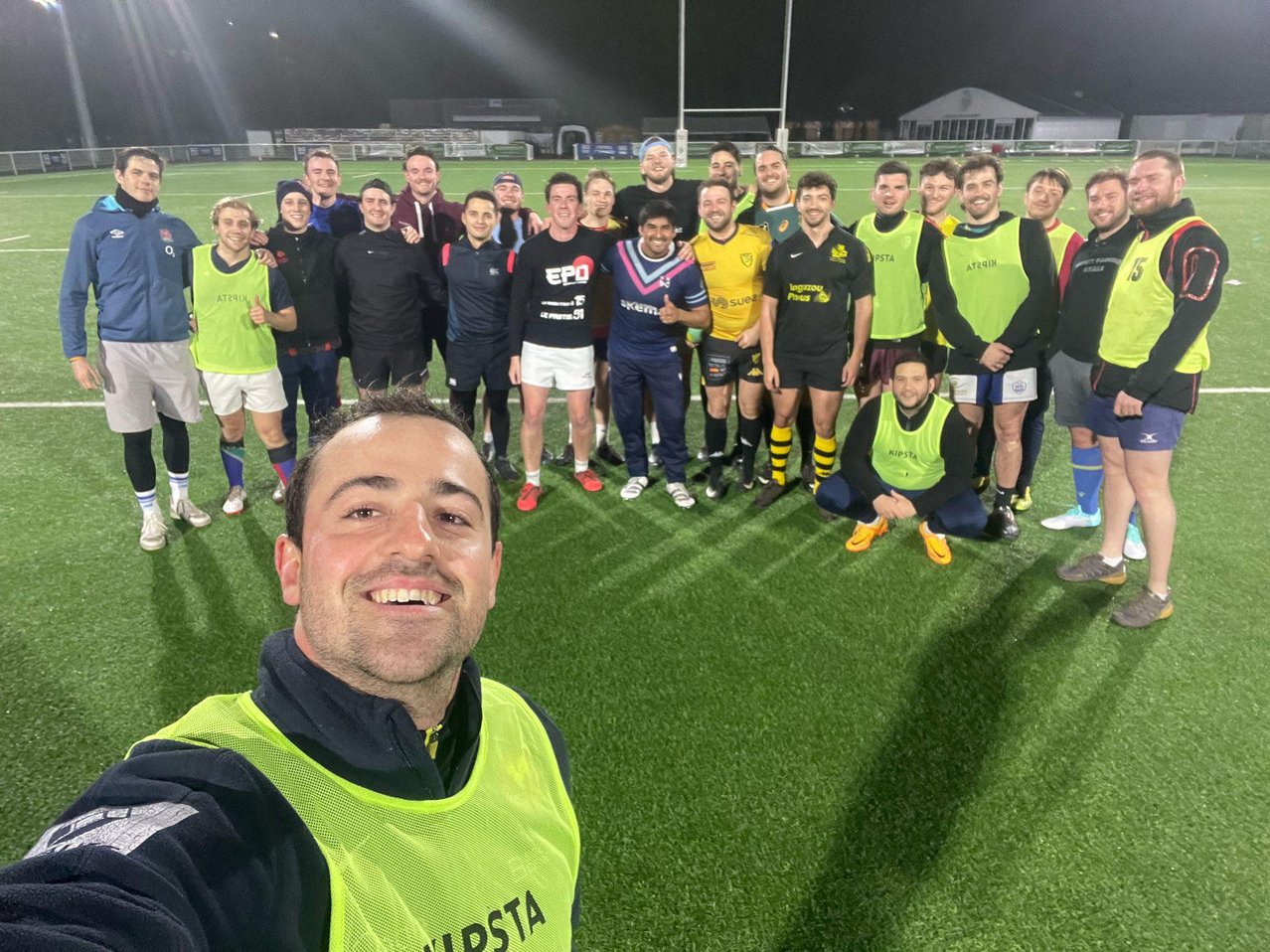 Après le podcast, Jean s'est joint à l'équipe des Tontons d'Ovalie pour animer l'entrainement, c'est ça qu'on aime dans ce sport !