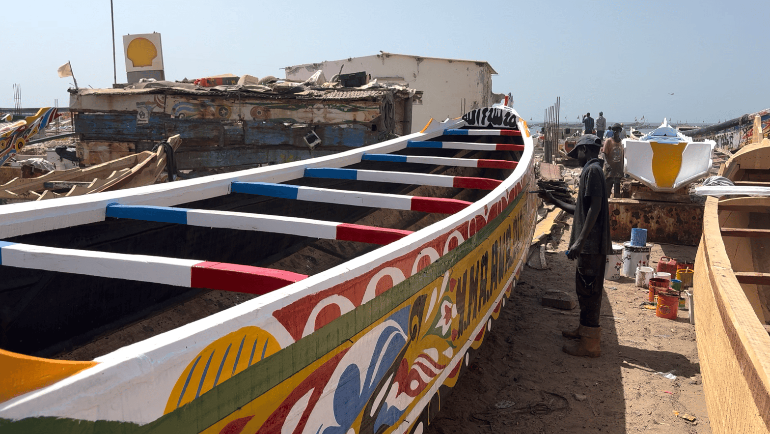 Sur le chantier naval de Kayar.