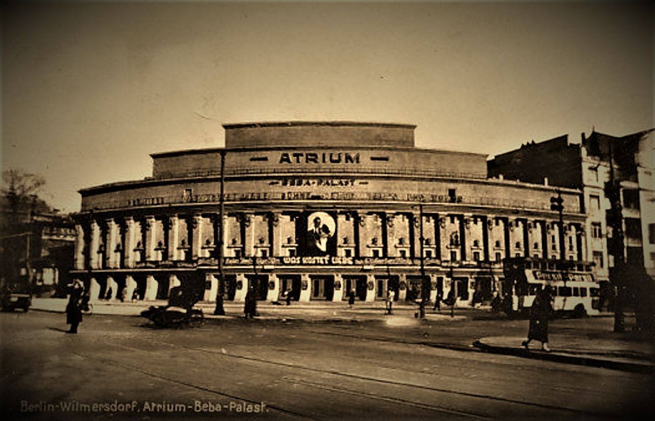 L'Atrium Beba-Palast à Berlin en 1933