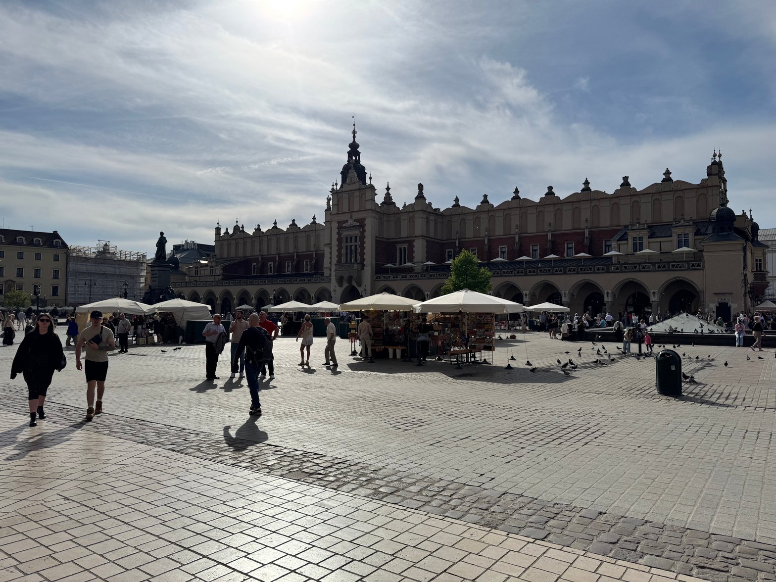 Place du marché à Cracovie ©Kilian Bigogne