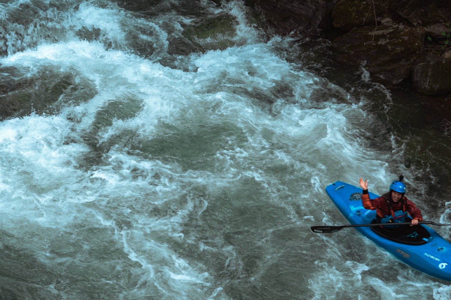 N’oubliez pas de nous suivre, de partager l’épisode et de nous mettre plein d’étoiles pour donner de l’envol à Vent Debout.