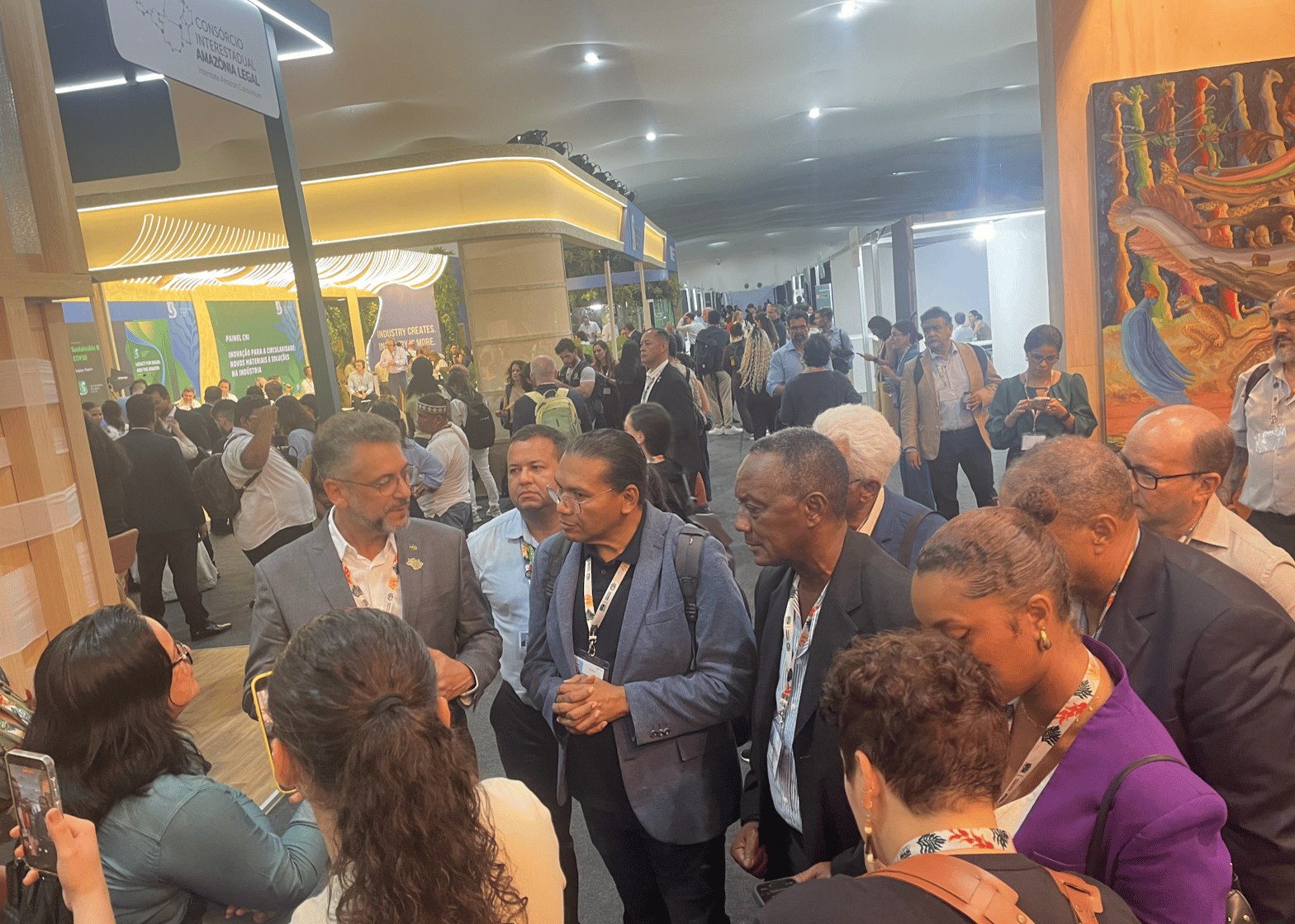 Rencontre "fortuite" au détour d'un couloir entre le Gouverneur de l'Amapa (État brésilien frontalier avec la Guyane) et le Premier Vice-Président de la Collectivité Territoriale de Guyane (c) archive personnelle