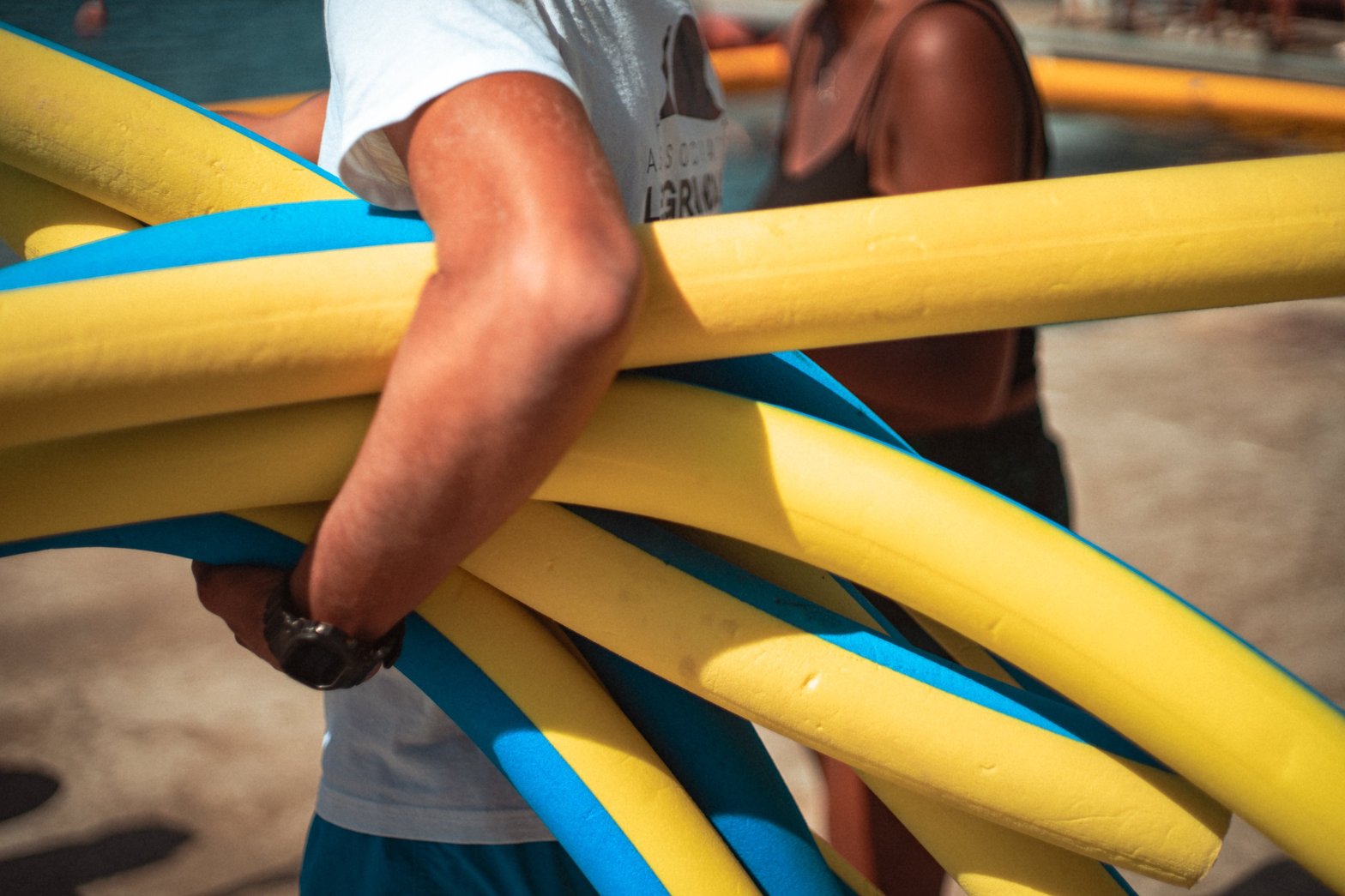 Vous aussi, vous voulez notre photo signature en tirage numéroté et signé ? Rdv sur notre page de campagne. J-5